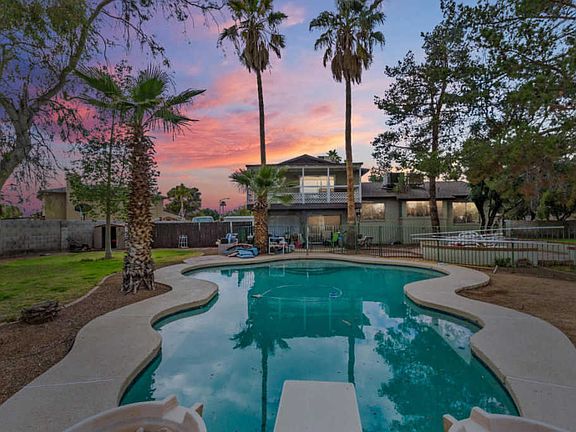 2nd image of 3111 W Tierra Buena Ln