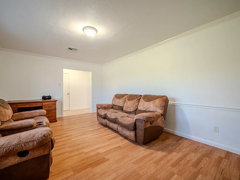 1102 Crosby Dayton Rd — Photo 12