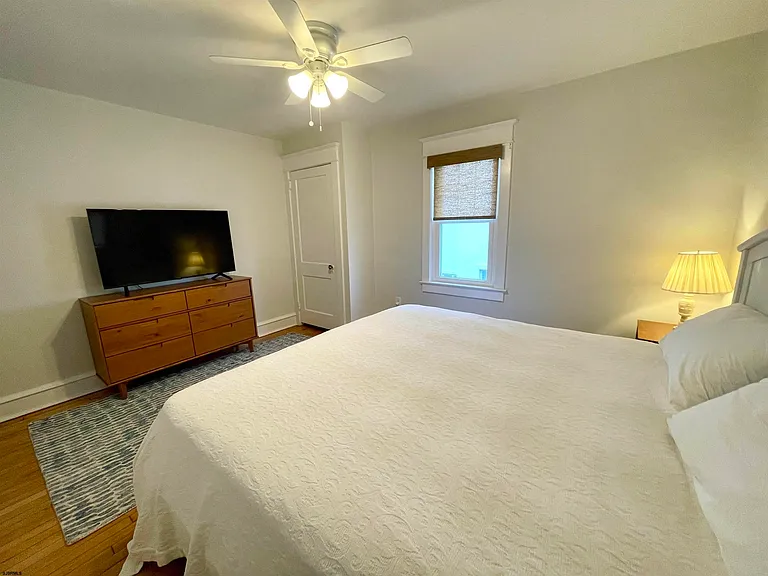 112 N Belmont Ave #WINTER — Photo 28