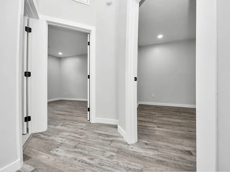 6201 Batterson St — Photo 40