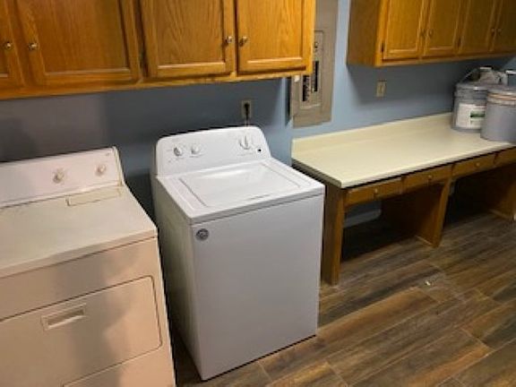 5th image of 3009 Landon Way