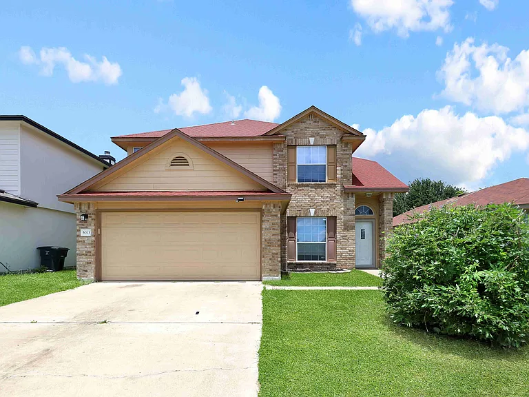 5013 Causeway Ct — Photo 1