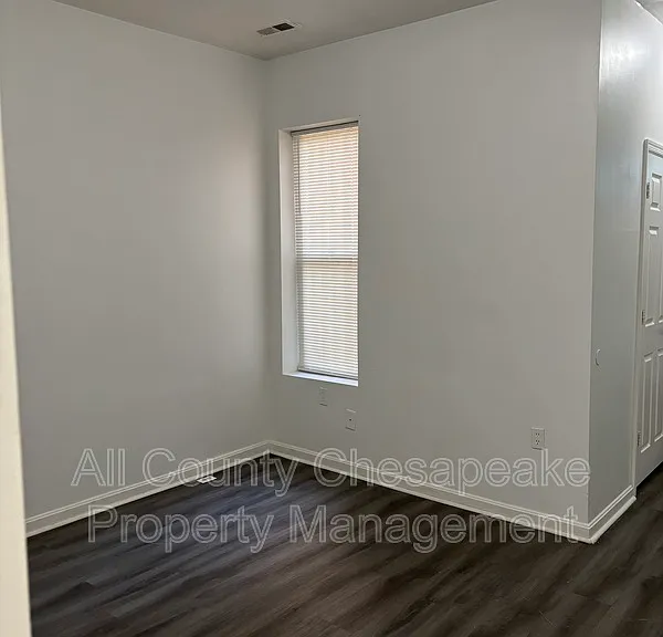 2023 W Lanvale St — Photo 4