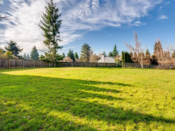 NW 3rd Ct, Vancouver, WA 98685
