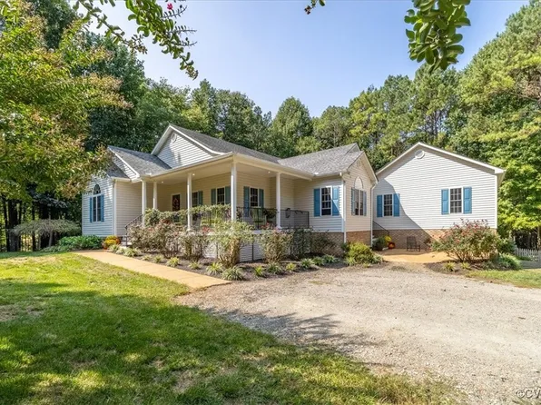 3410 Lake Randolph Cir, Powhatan, VA 23139