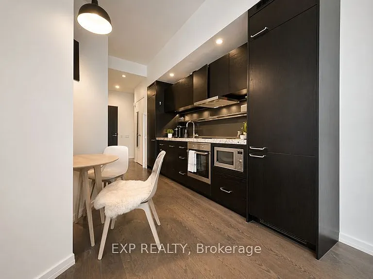 45 Charles St E #5109 — Photo 7