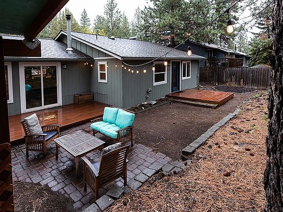 5th image of 1953 SW Forest Ridge Ave