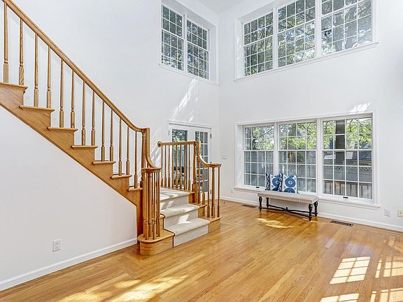 11 Palmer Ln Riverside CT-large-024-9-019-1500x1000-72dpi.jpg