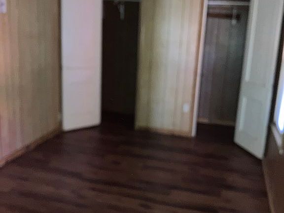 2nd image of 422 W Archer St