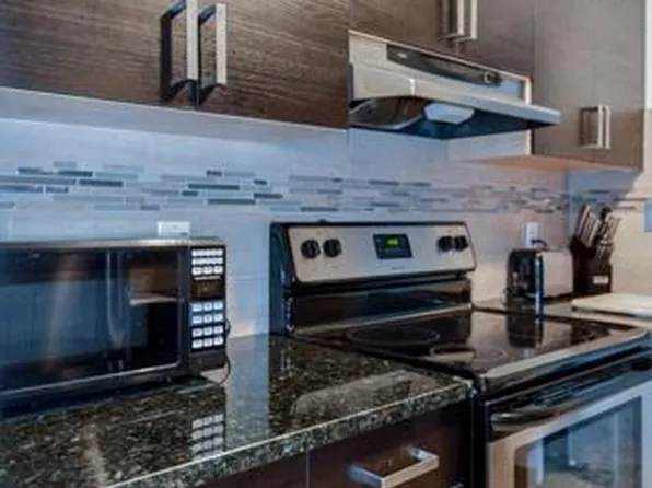 2141 Baseline Rd APT 4, Boulder, CO 80302