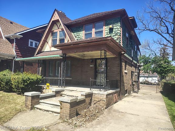2nd image of 4790 Sturtevant St