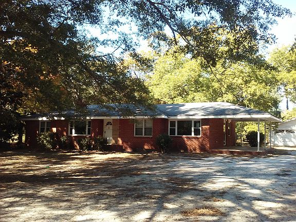 4th image of 453 Circle Dr