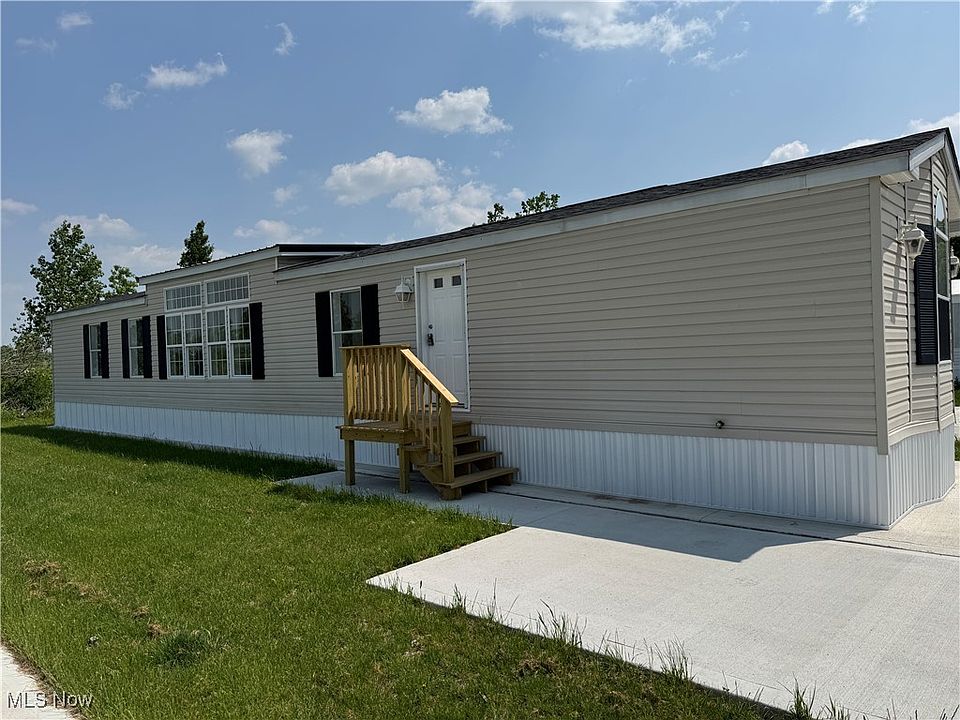 1st image of 120 Sunset Ave #21