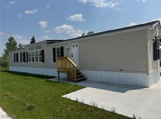 120 Sunset Ave #21, Lodi, OH 44254