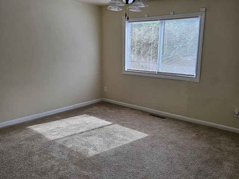 965 S Club House Rd — Photo 24