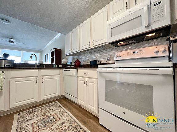 5th image of 321 Bream Ave Unit 504
