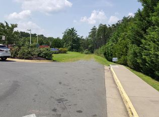 13648 Dumfries Rd, Manassas, VA 20112