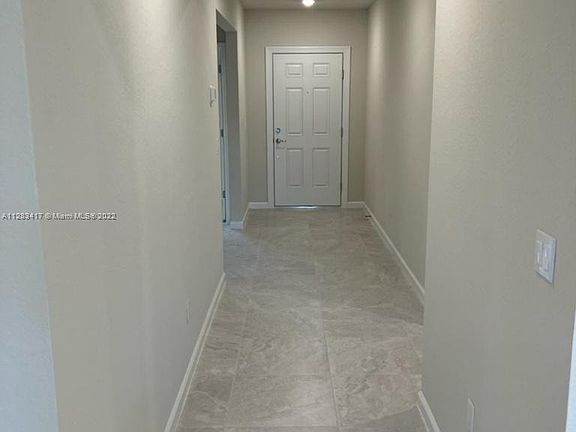 3rd image of 5247 Jasper Sq