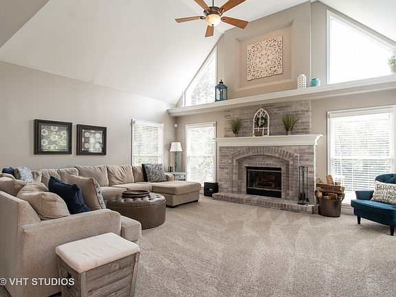 5th image of 24903 W Heritage Oaks Dr