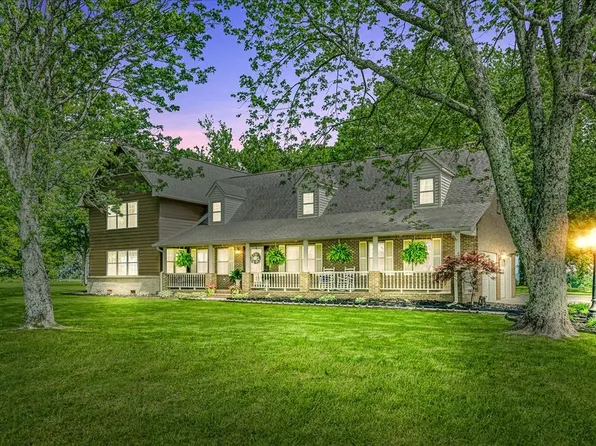 1465 Bob Sapp Rd, Pikeville, TN 37367