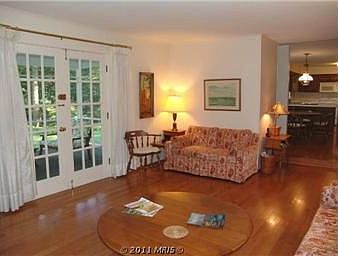 Family Rm w/ French Doors