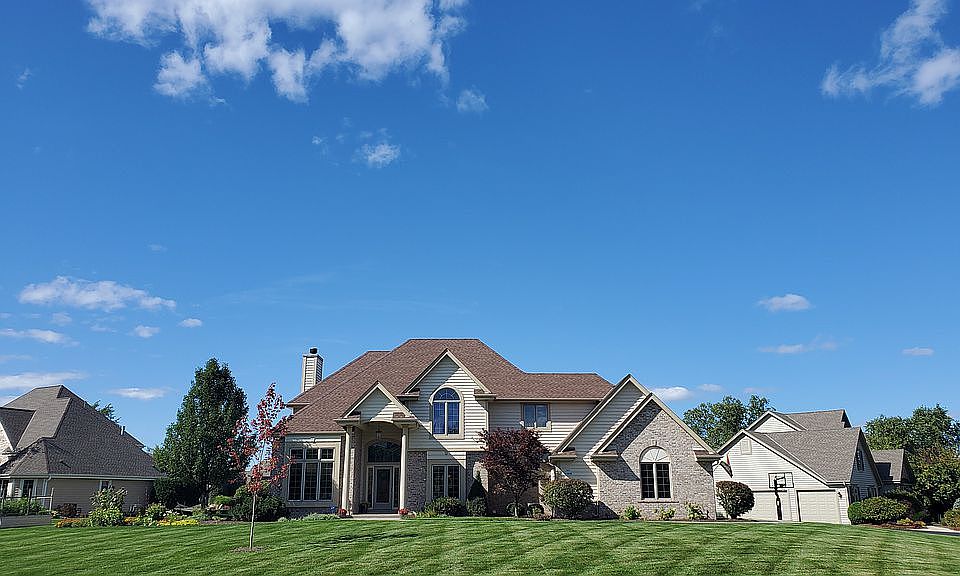 1st image of N64W13230 Crestwood Dr