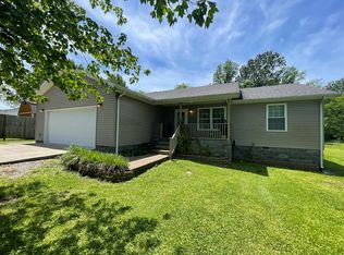 1403 Redbud Ln, Madisonville, KY 42431