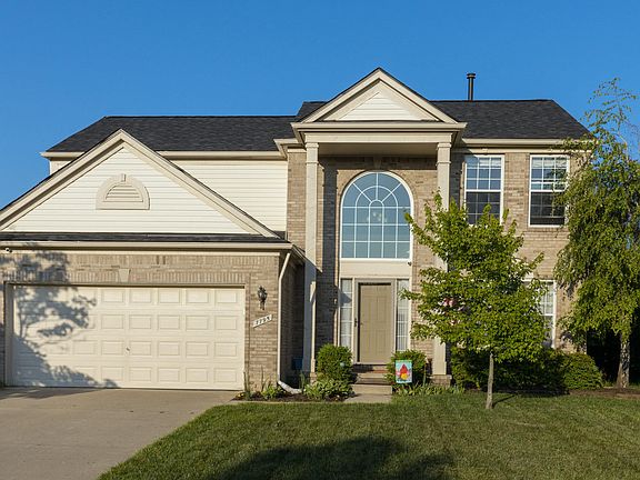 2nd image of 7795 Berwick Dr