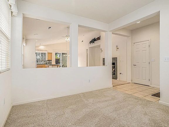 2nd image of 388 Violet Pl