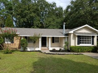 416 Forest Cir, Summerville, SC 29483