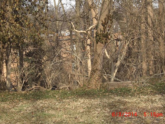 4th image of 6740 Kennedy Ave