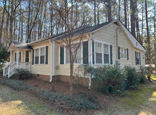 562 Clyde Pearce Rd, Zebulon, NC 27597
