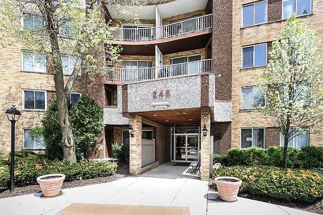 1st image of 245 S Park Ln Unit 222