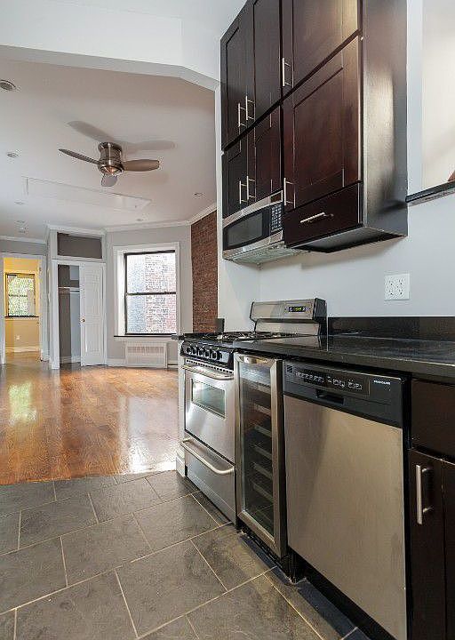 1st image of 238 W 14th St APT 1B
