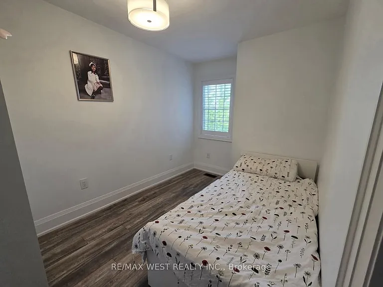 3020 Cedarglen Gate #33 — Photo 10