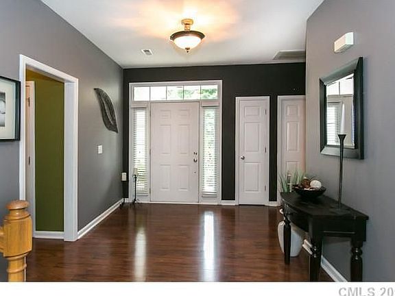2nd image of 4914 Windchase Ln