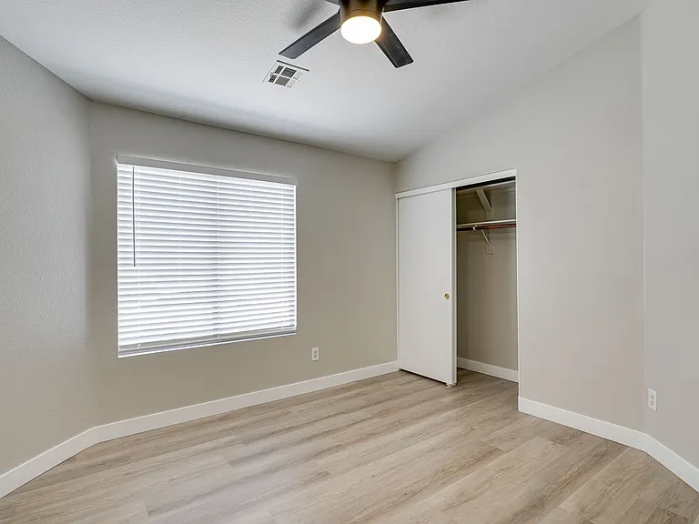11051 Cresco Ct — Photo 25