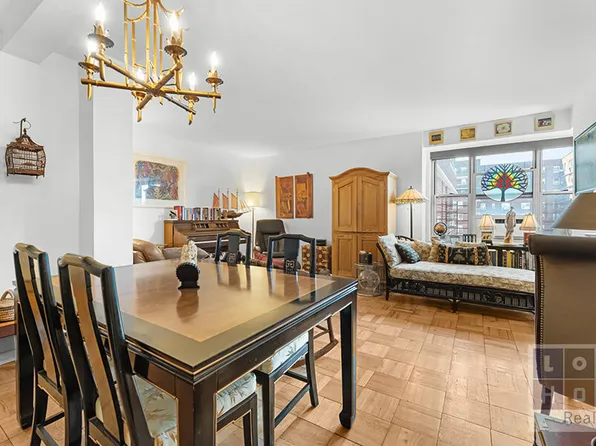 477 Fdr Drive image 1 of 18