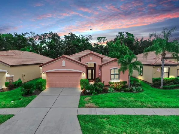 349 Laurel Falls Dr, Apollo Beach, FL 33572