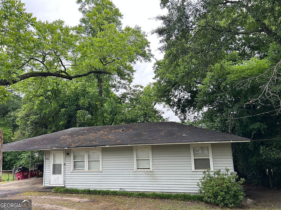 1st image of 2415 Vivian Dr