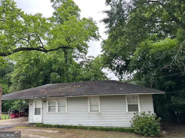 2415 Vivian Dr, Macon, GA 31206