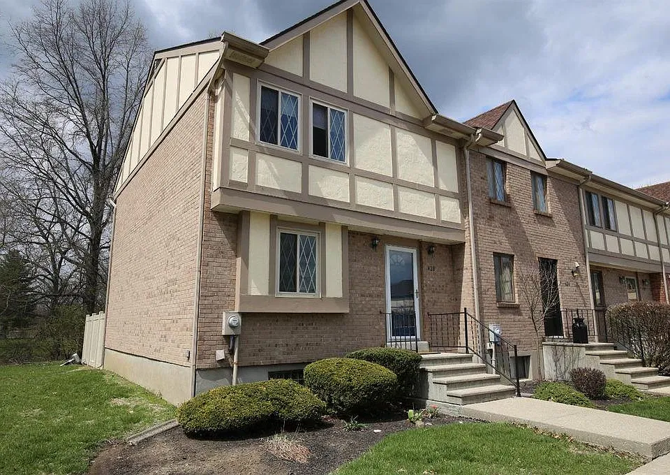 428 Wellington Ct