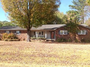 1112 Sunnyside Dr, Columbia, TN 38401