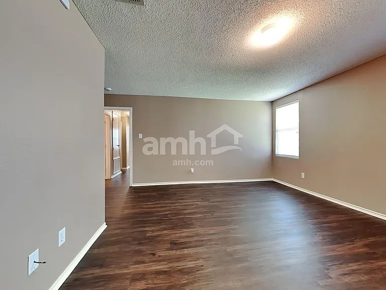 3028 Misty Ridge Ln — Photo 10