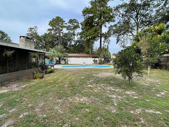 2nd image of 1585 SW Saint James Ct