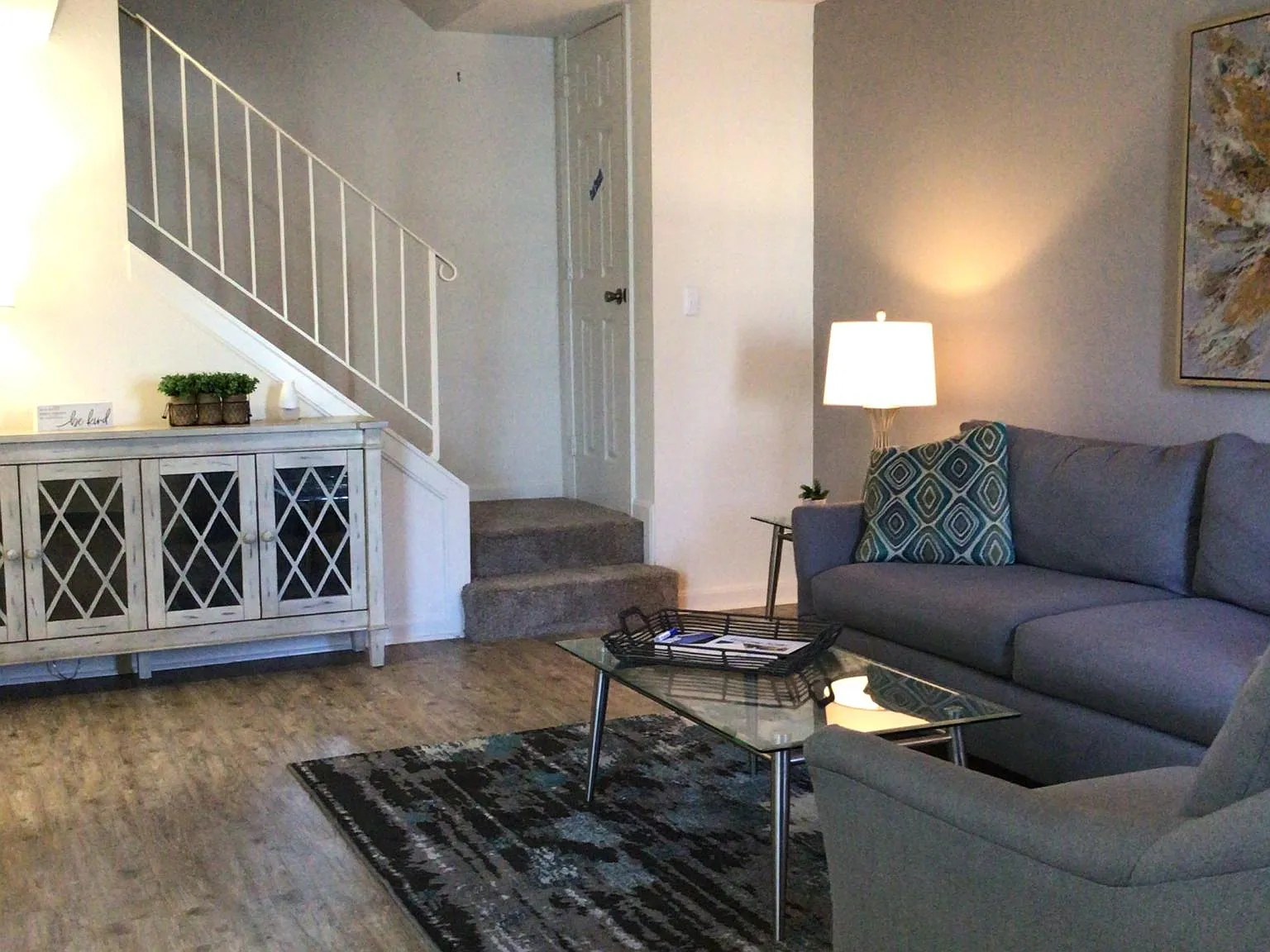 Hickory Hills East — Photo 3