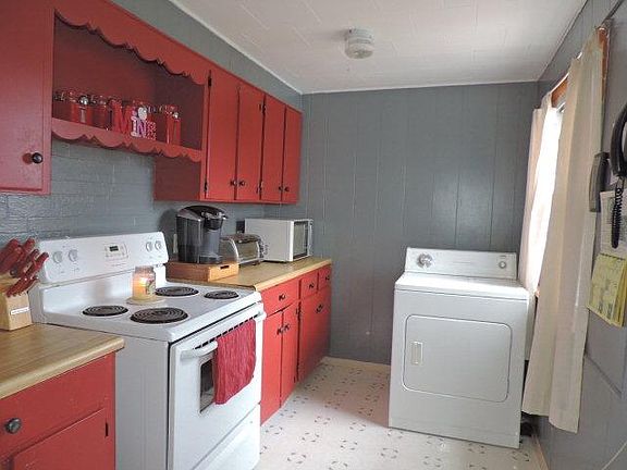 5th image of 104 Lynhurst Ave