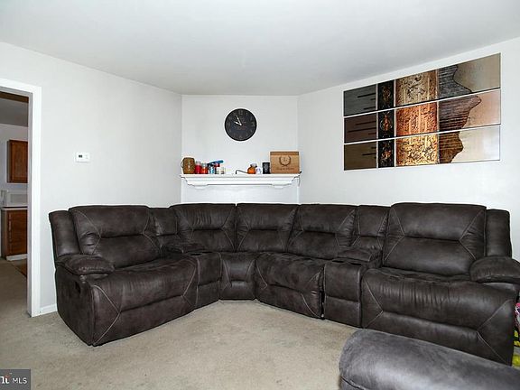 3rd image of 2106 Acorn Ct #L-0051
