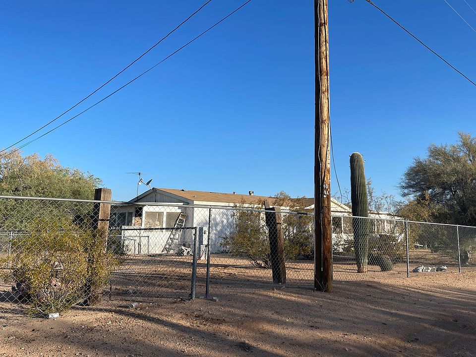 2nd image of 11296 W Ina Rd