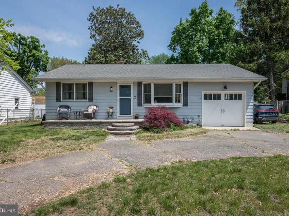 442 E Landing St, Lumberton, NJ 08048